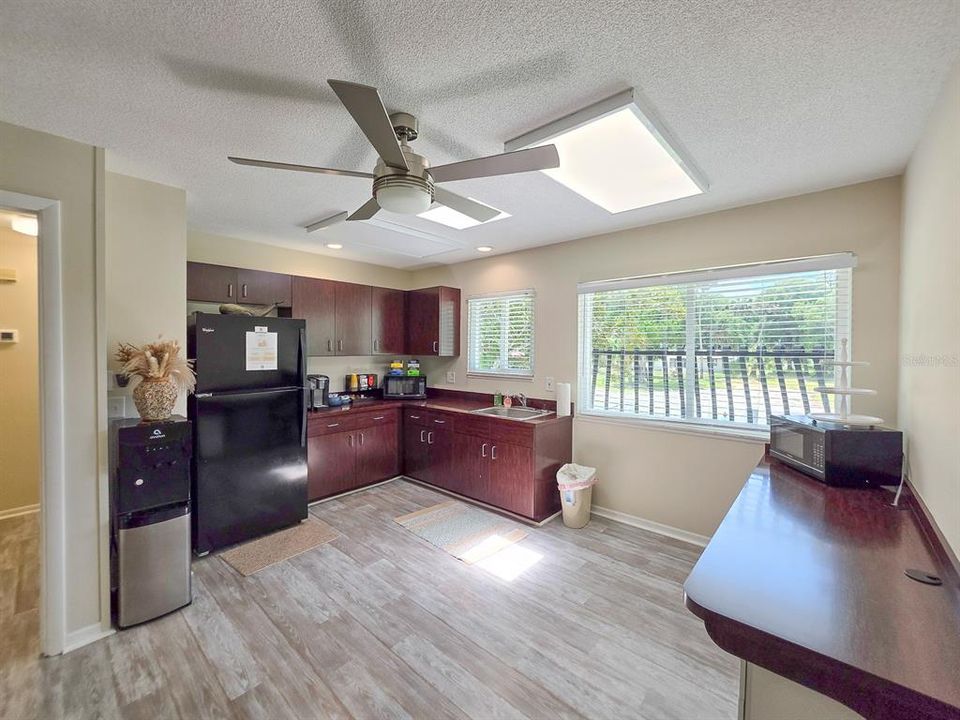 En Venta: $749,000 (0 camas, 0 baños, 2014 Pies cuadrados)