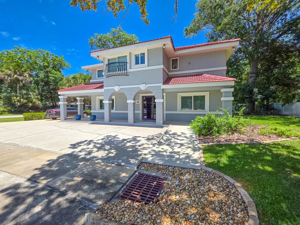 En Venta: $749,000 (0 camas, 0 baños, 2014 Pies cuadrados)