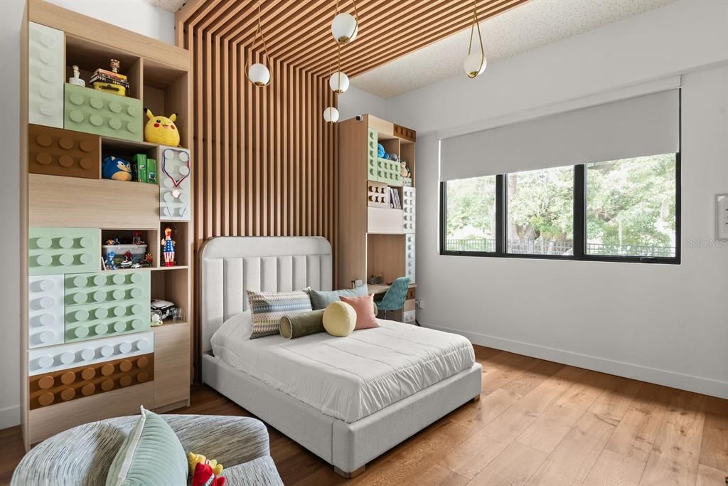 En Venta: $4,200,000 (4 camas, 5 baños, 4268 Pies cuadrados)