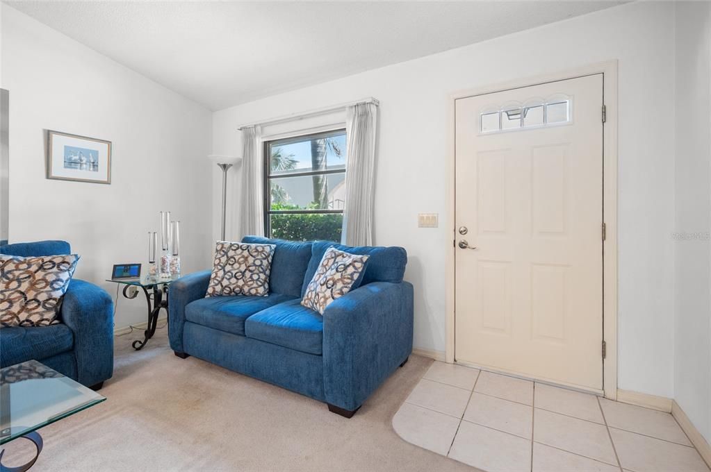 For Sale: $175,000 (2 beds, 2 baths, 1431 Square Feet)