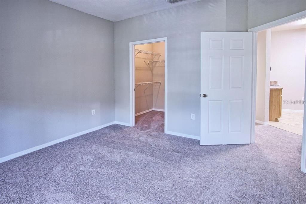 For Rent: $1,475 (1 beds, 1 baths, 769 Square Feet)