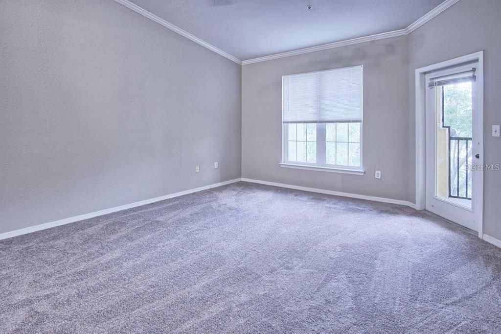 For Rent: $1,475 (1 beds, 1 baths, 769 Square Feet)