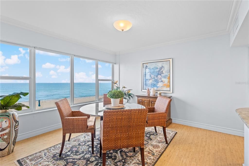 For Sale: $1,250,000 (2 beds, 2 baths, 1458 Square Feet)