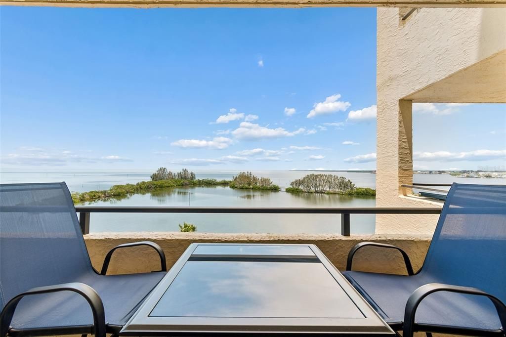 На продажу: $199,000 (1 спален, 1 ванн, 733 Квадратных фут)