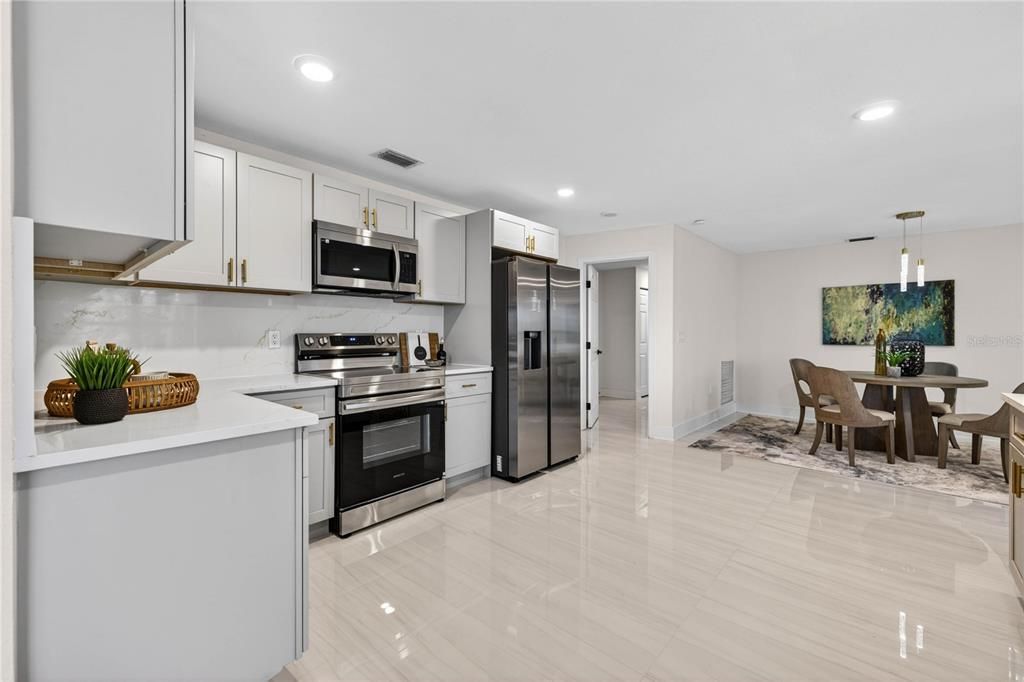 For Sale: $865,000 (4 beds, 3 baths, 2534 Square Feet)
