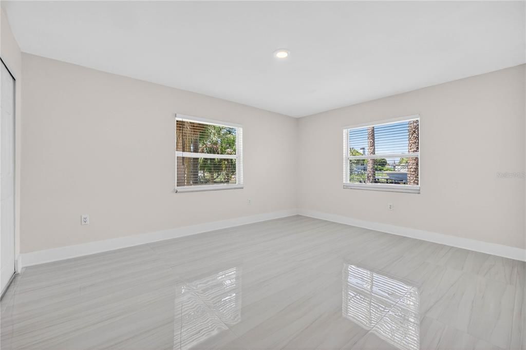 For Sale: $865,000 (4 beds, 3 baths, 2534 Square Feet)