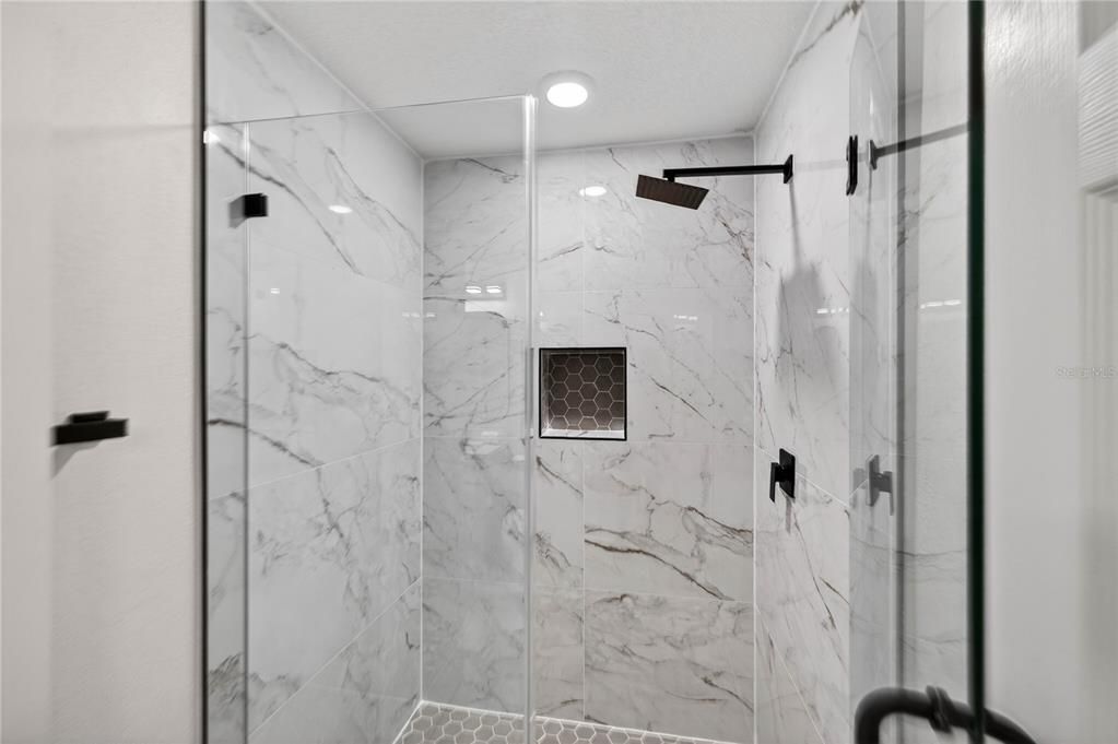 For Sale: $865,000 (4 beds, 3 baths, 2534 Square Feet)