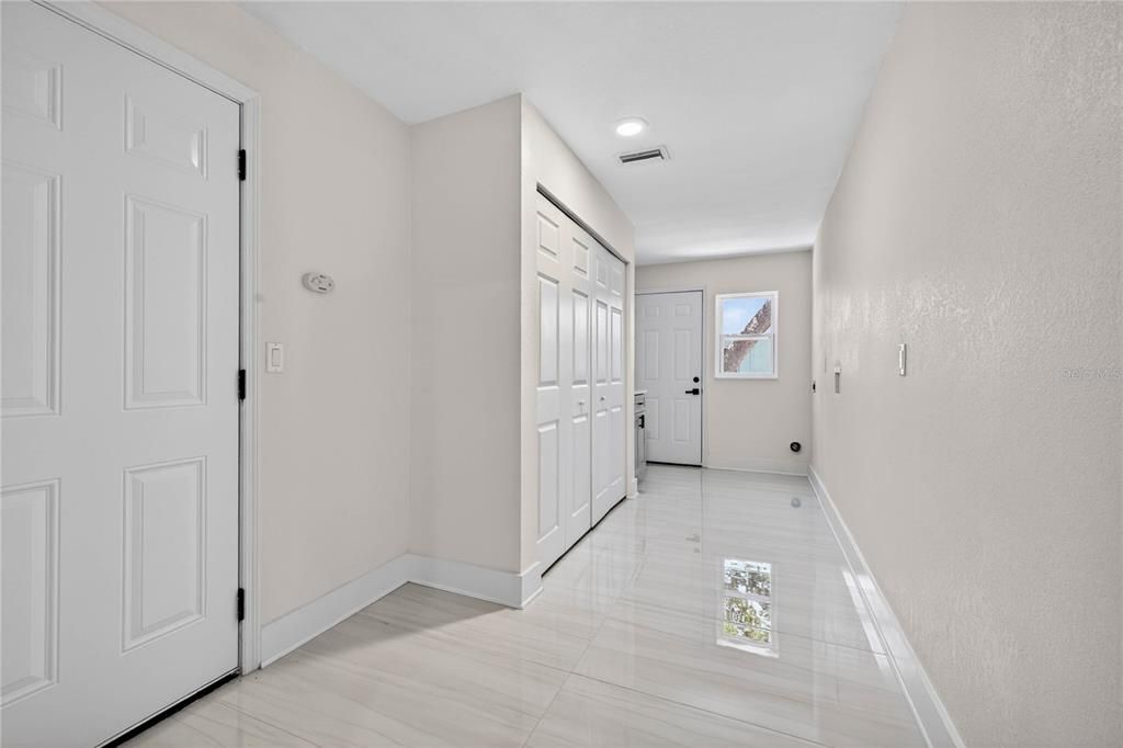 For Sale: $865,000 (4 beds, 3 baths, 2534 Square Feet)