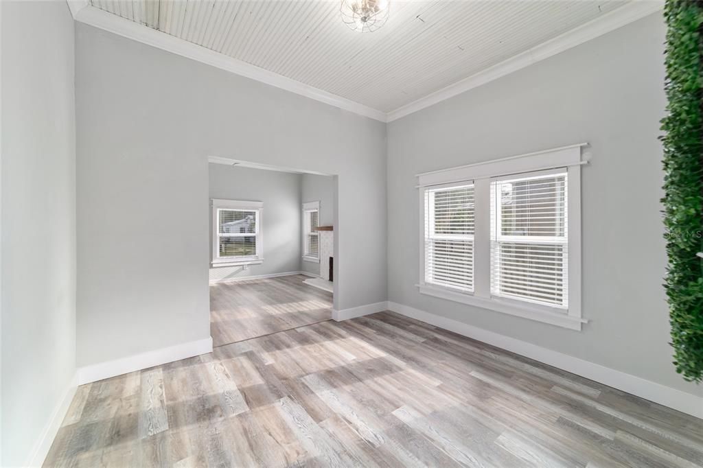 For Sale: $224,900 (3 beds, 2 baths, 1273 Square Feet)