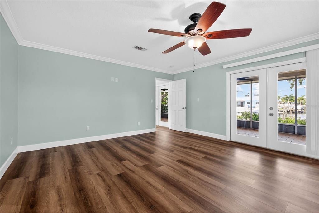For Sale: $715,000 (3 beds, 2 baths, 1640 Square Feet)