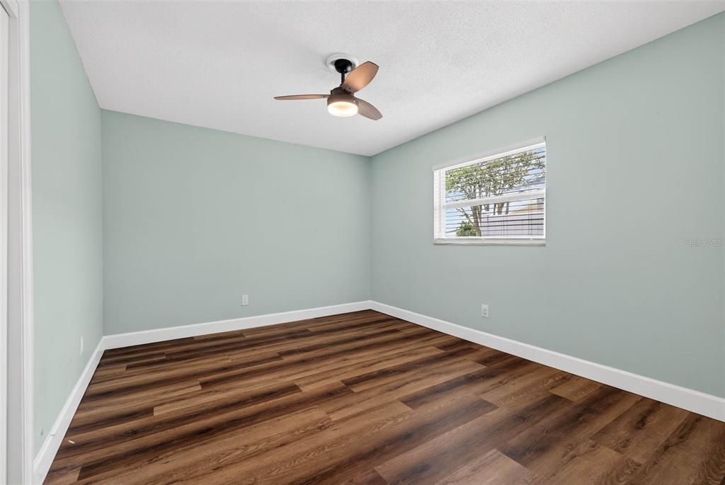 For Sale: $715,000 (3 beds, 2 baths, 1640 Square Feet)