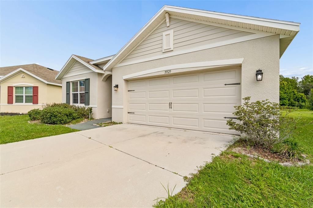 For Sale: $350,000 (4 beds, 2 baths, 1846 Square Feet)
