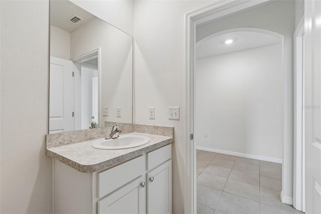 For Sale: $350,000 (4 beds, 2 baths, 1846 Square Feet)