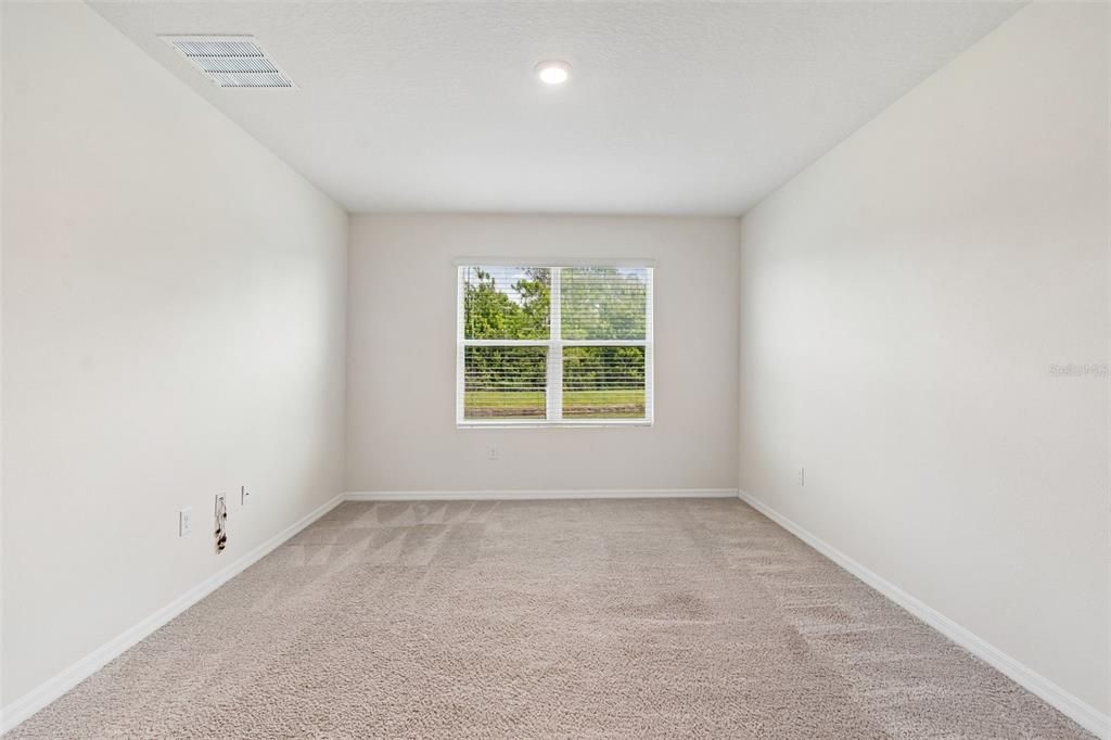 For Sale: $350,000 (4 beds, 2 baths, 1846 Square Feet)