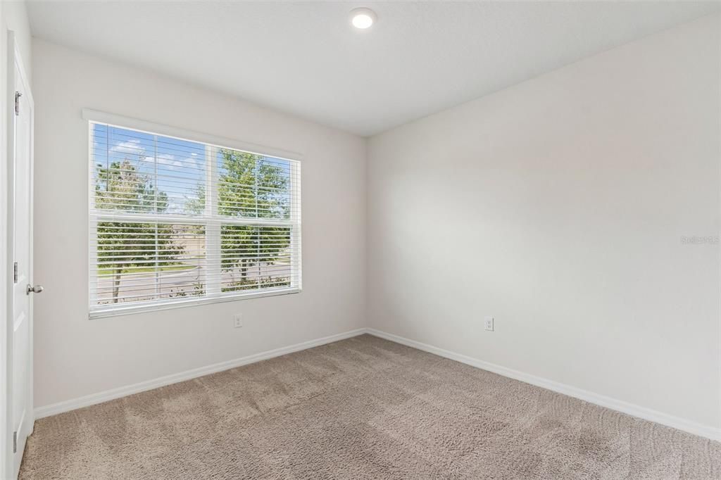 For Sale: $350,000 (4 beds, 2 baths, 1846 Square Feet)