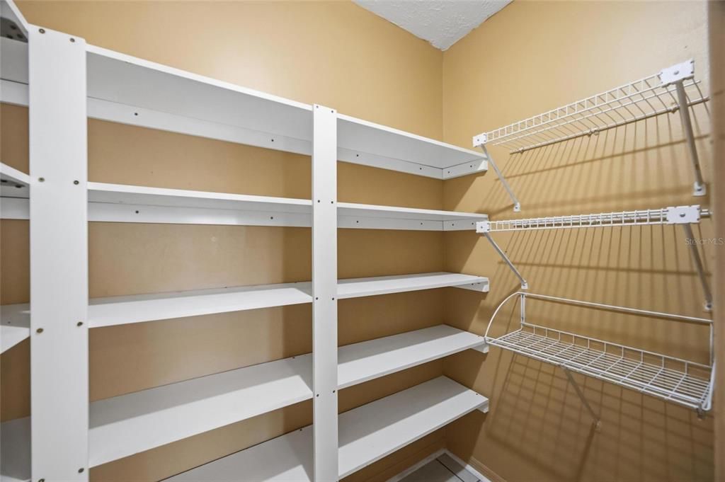 En Venta: $330,000 (2 camas, 2 baños, 1432 Pies cuadrados)