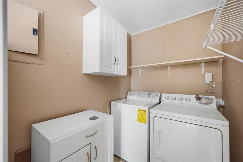 En Venta: $330,000 (2 camas, 2 baños, 1432 Pies cuadrados)