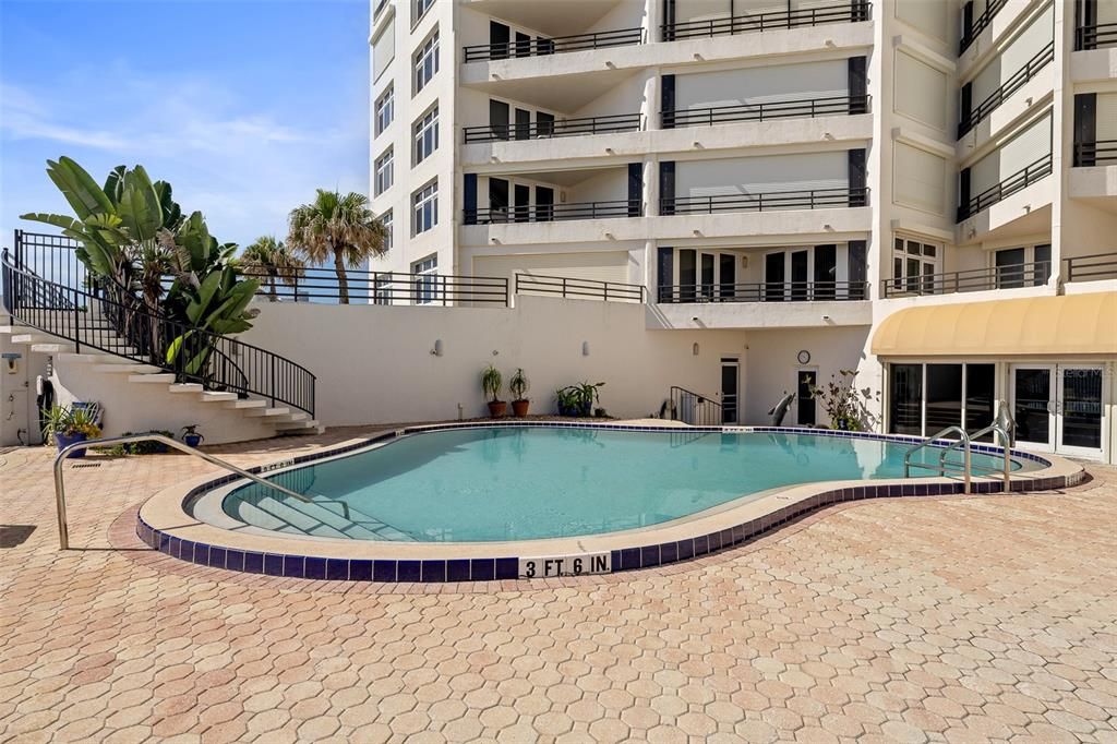 En Venta: $449,000 (2 camas, 2 baños, 1634 Pies cuadrados)