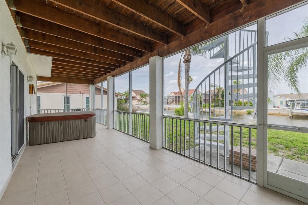 На продажу: $439,000 (3 спален, 2 ванн, 1636 Квадратных фут)