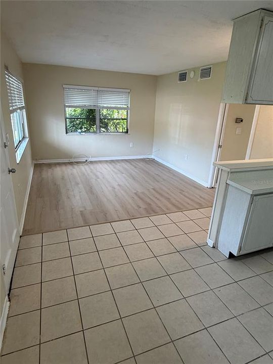 For Rent: $1,450 (1 beds, 1 baths, 686 Square Feet)