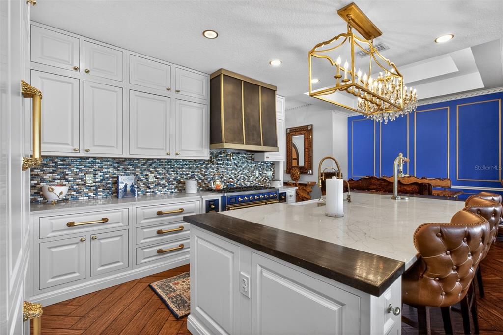 For Sale: $1,329,000 (5 beds, 4 baths, 3703 Square Feet)