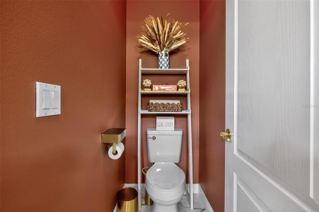 For Sale: $1,329,000 (5 beds, 4 baths, 3703 Square Feet)