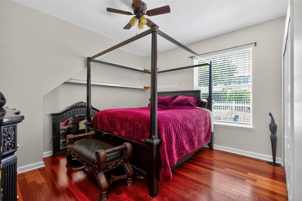 For Sale: $1,329,000 (5 beds, 4 baths, 3703 Square Feet)