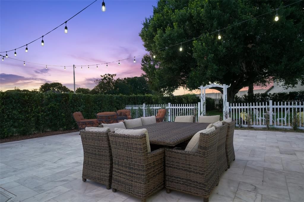 For Sale: $1,329,000 (5 beds, 4 baths, 3703 Square Feet)