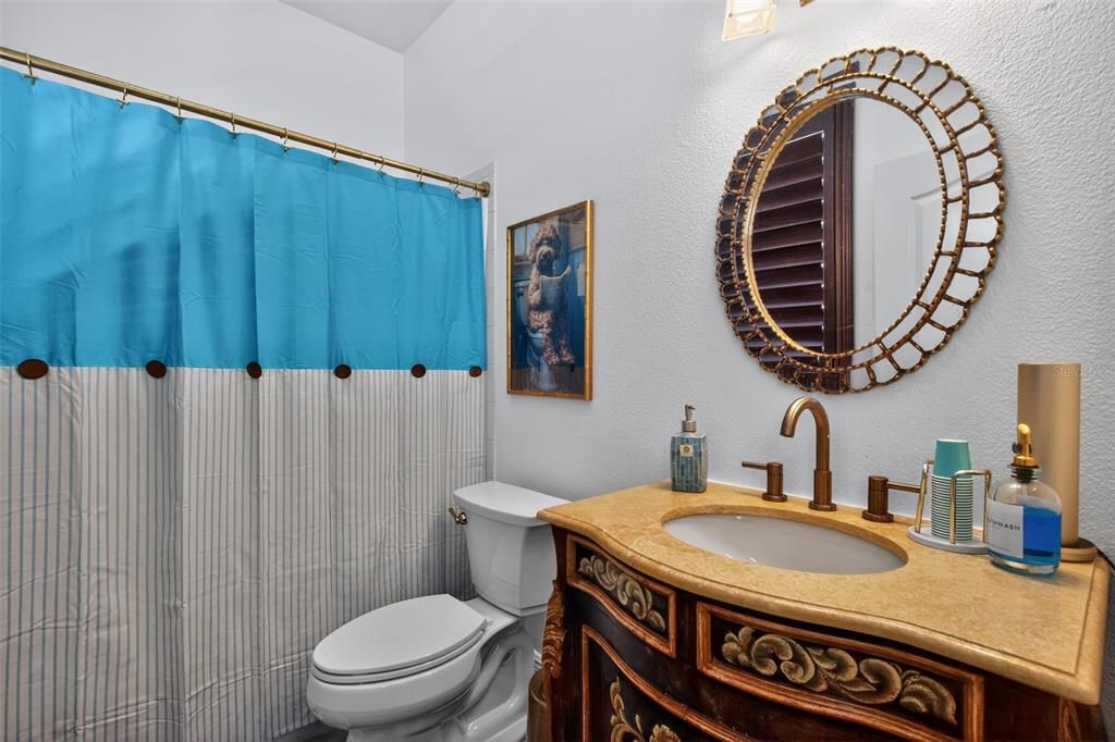 For Sale: $1,329,000 (5 beds, 4 baths, 3703 Square Feet)