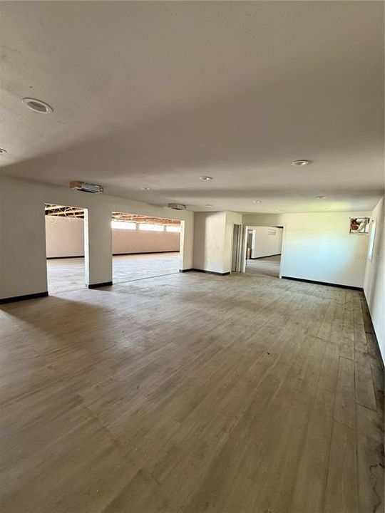 For Sale: $675,000 (0 beds, 0 baths, 4180 Square Feet)