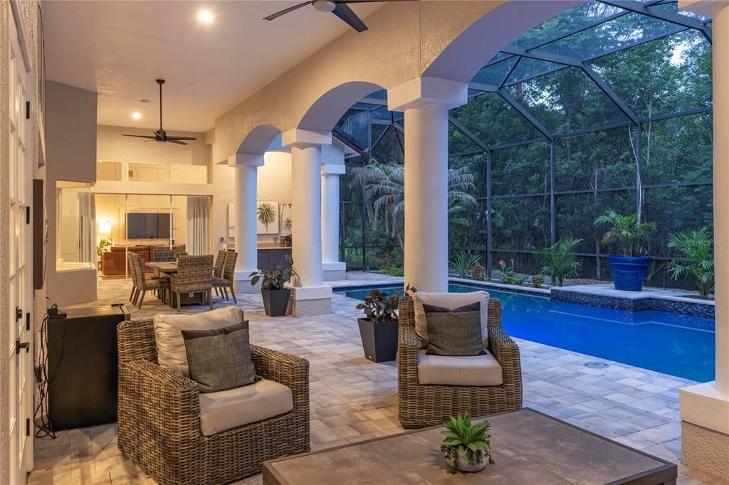 For Sale: $1,745,000 (4 beds, 5 baths, 4289 Square Feet)