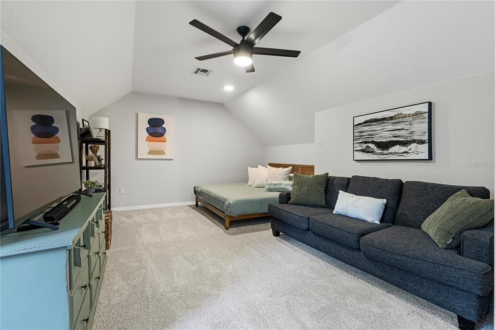 For Sale: $1,745,000 (4 beds, 5 baths, 4289 Square Feet)