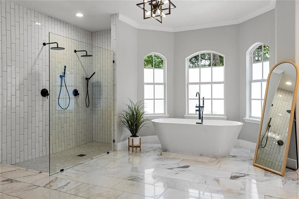 For Sale: $1,745,000 (4 beds, 5 baths, 4289 Square Feet)