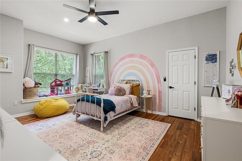 For Sale: $1,745,000 (4 beds, 5 baths, 4289 Square Feet)