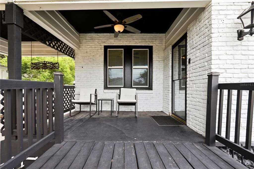 En Venta: $750,000 (4 camas, 3 baños, 1902 Pies cuadrados)