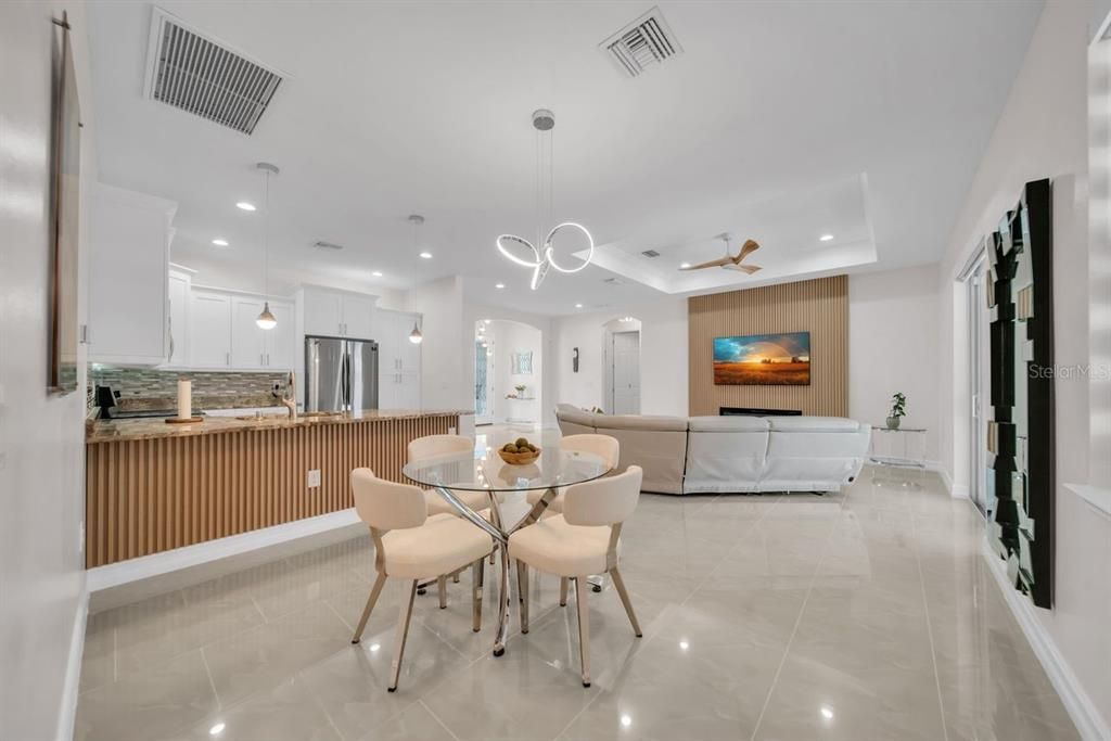 For Sale: $499,000 (3 beds, 2 baths, 1537 Square Feet)