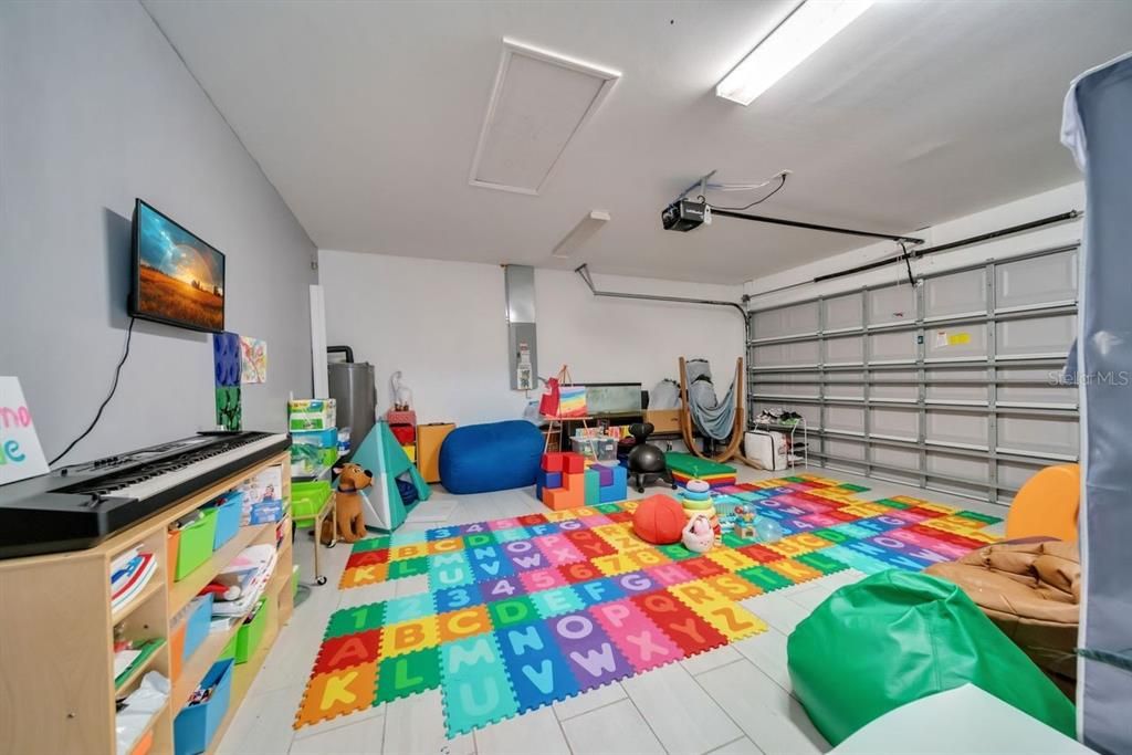 For Sale: $499,000 (3 beds, 2 baths, 1537 Square Feet)