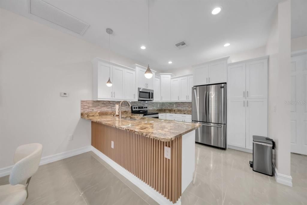 For Sale: $499,000 (3 beds, 2 baths, 1537 Square Feet)