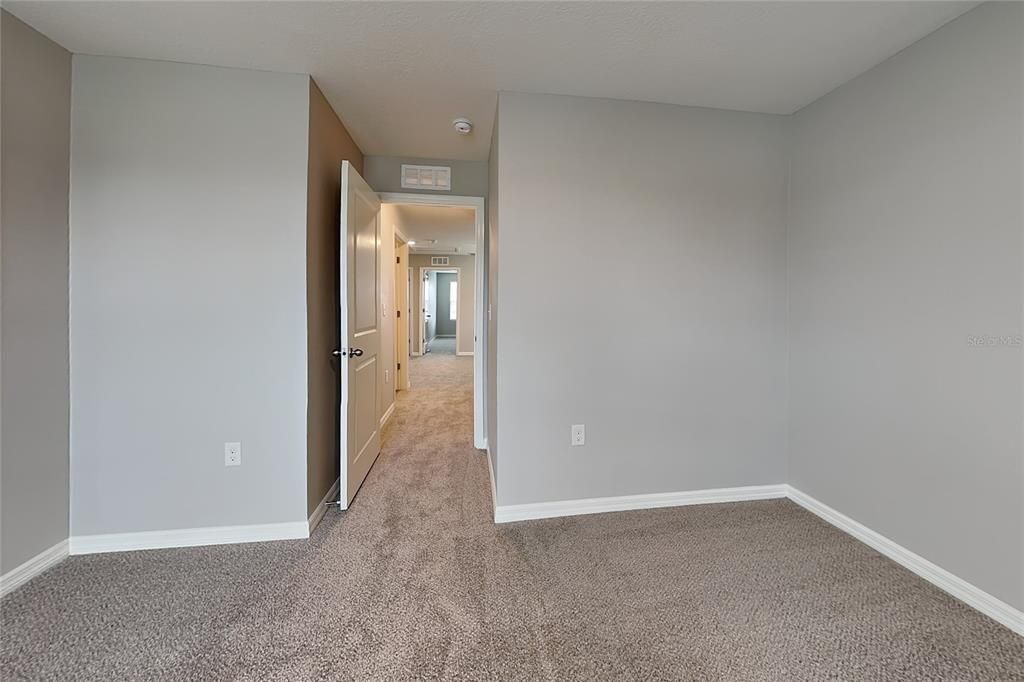 В аренду: $2,449 (4 спален, 2 ванн, 2308 Квадратных фут)