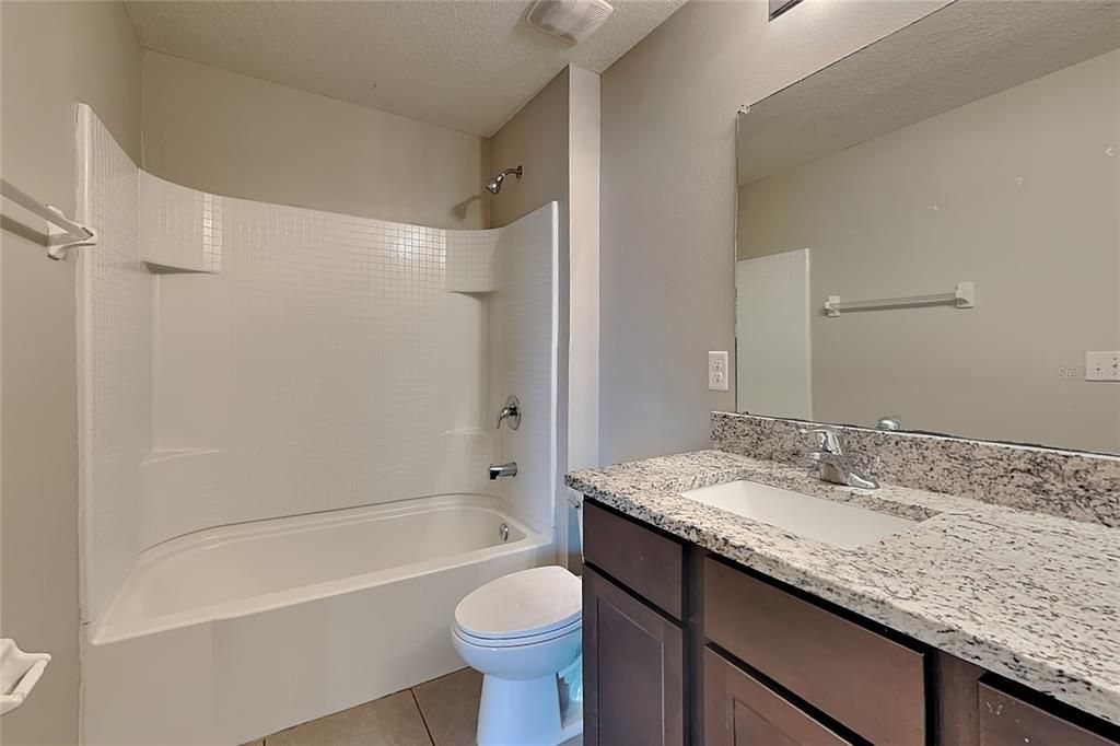 В аренду: $2,449 (4 спален, 2 ванн, 2308 Квадратных фут)