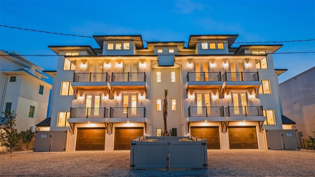 For Sale: $4,500,000 (5 beds, 5 baths, 3891 Square Feet)