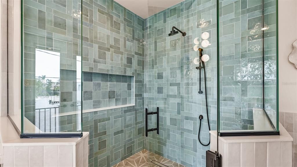 For Sale: $4,500,000 (5 beds, 5 baths, 3891 Square Feet)