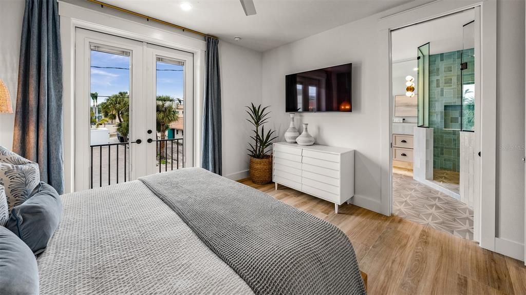 For Sale: $4,500,000 (5 beds, 5 baths, 3891 Square Feet)