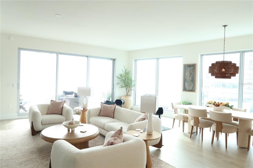 For Sale: $2,199,000 (3 beds, 3 baths, 2522 Square Feet)