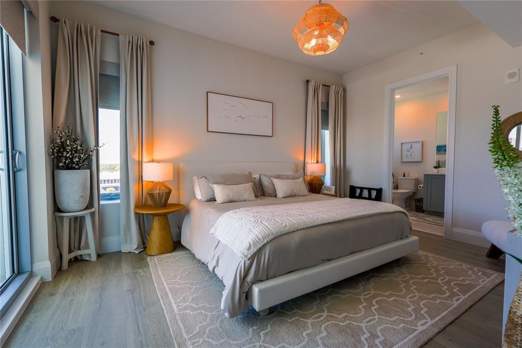 For Sale: $2,199,000 (3 beds, 3 baths, 2522 Square Feet)