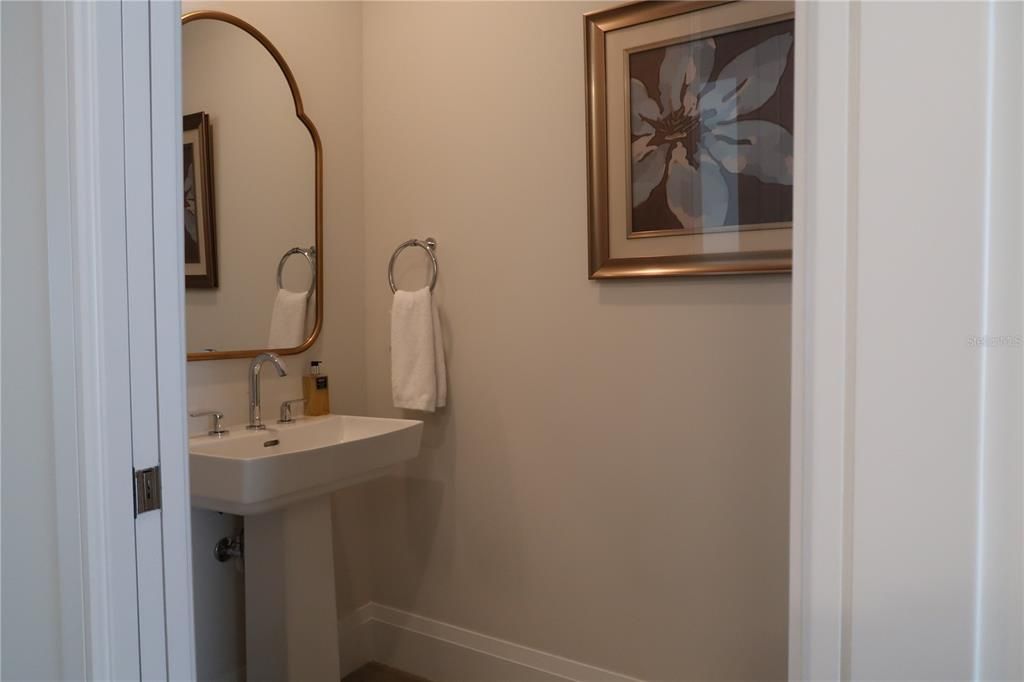 For Sale: $2,199,000 (3 beds, 3 baths, 2522 Square Feet)