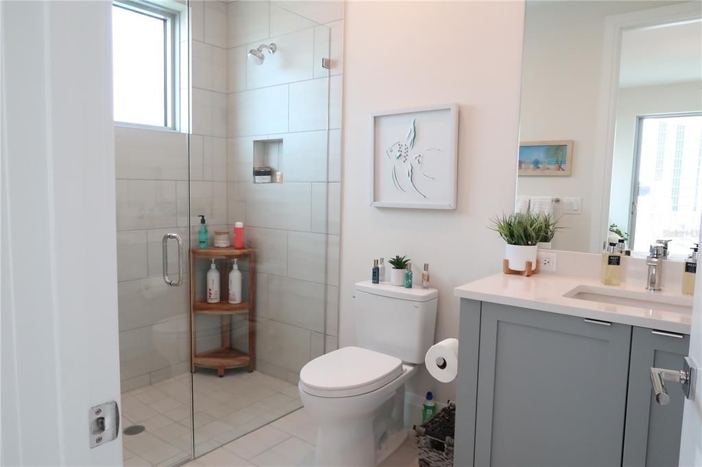For Sale: $2,199,000 (3 beds, 3 baths, 2522 Square Feet)