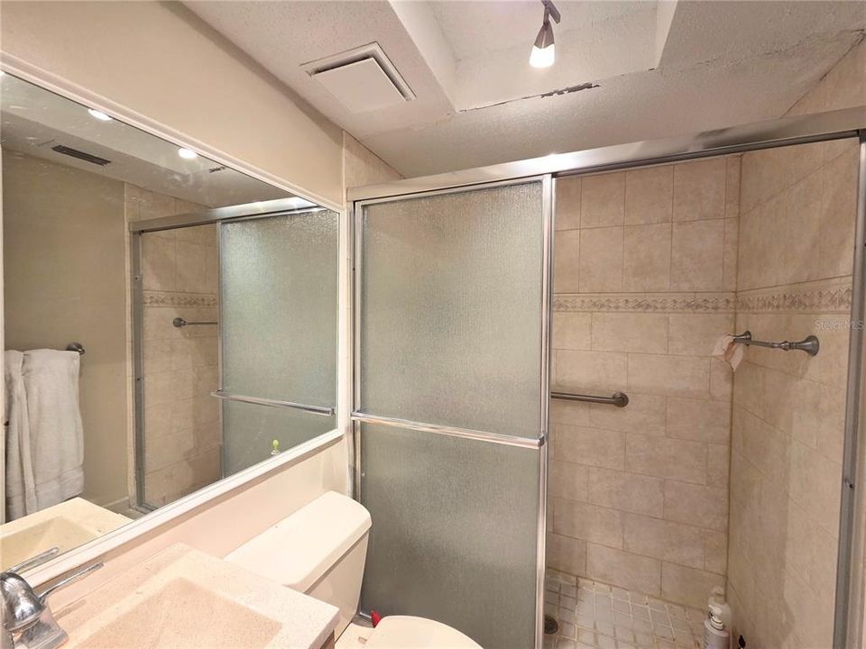 For Sale: $199,000 (3 beds, 2 baths, 1230 Square Feet)