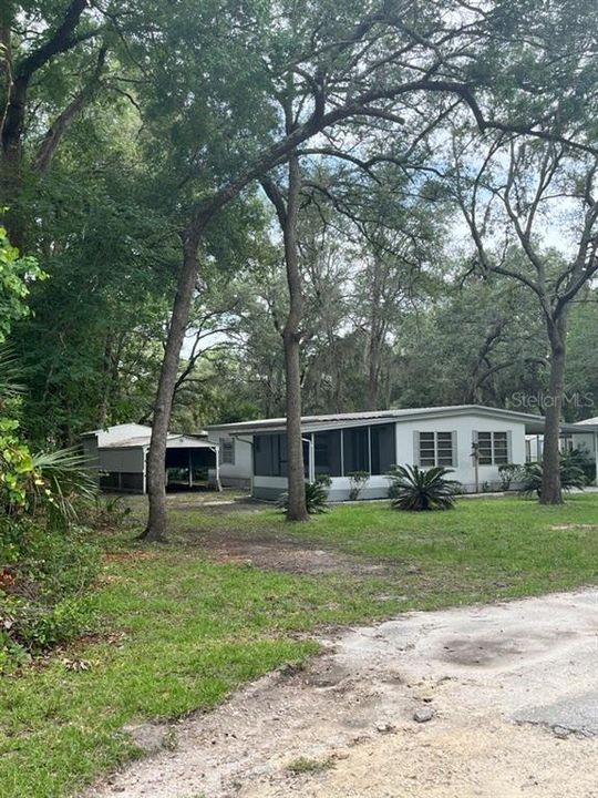 For Sale: $154,900 (2 beds, 2 baths, 1176 Square Feet)
