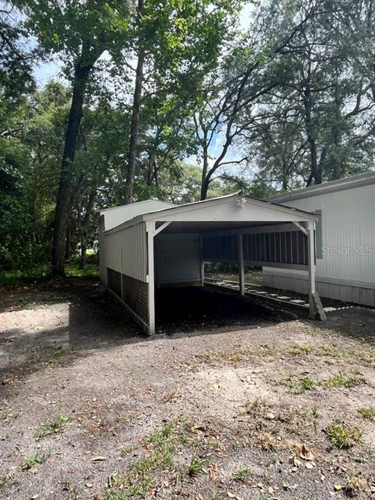 For Sale: $154,900 (2 beds, 2 baths, 1176 Square Feet)